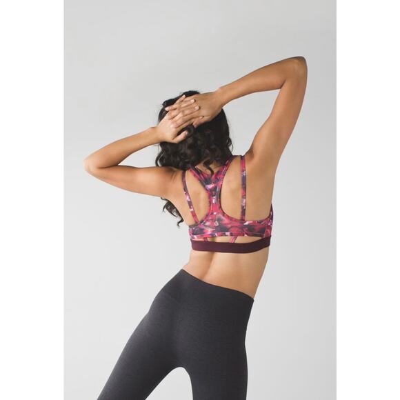 Lululemon Splendour Bra Size 6 Red & Black - Picture 4 of 4